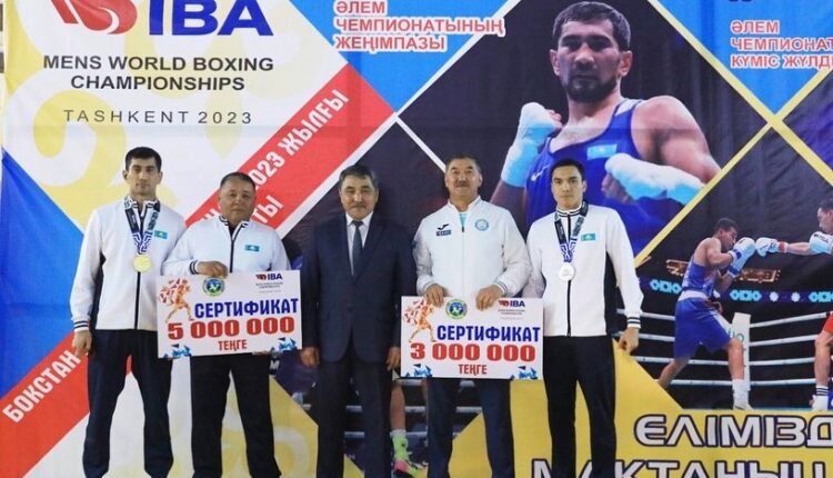  Әлем чемпиондары Әулиеатаға оралды