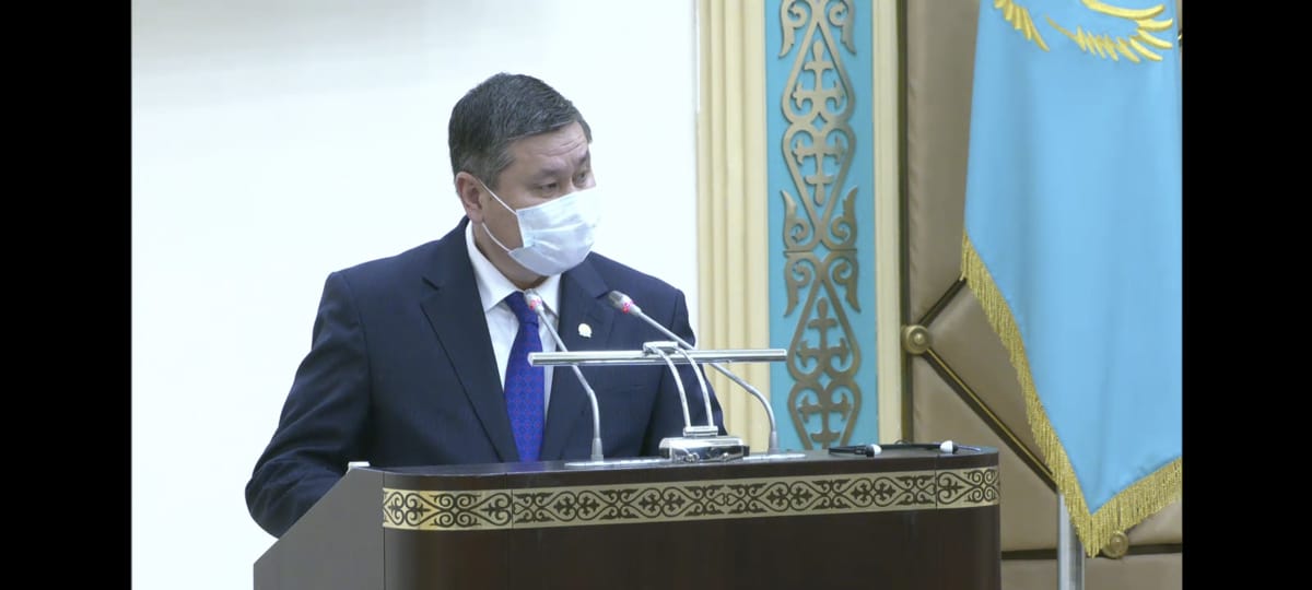 Жамбыл ауданының әкімі ҚР Парламенті Сенатының тыңдауында баяндама жасады