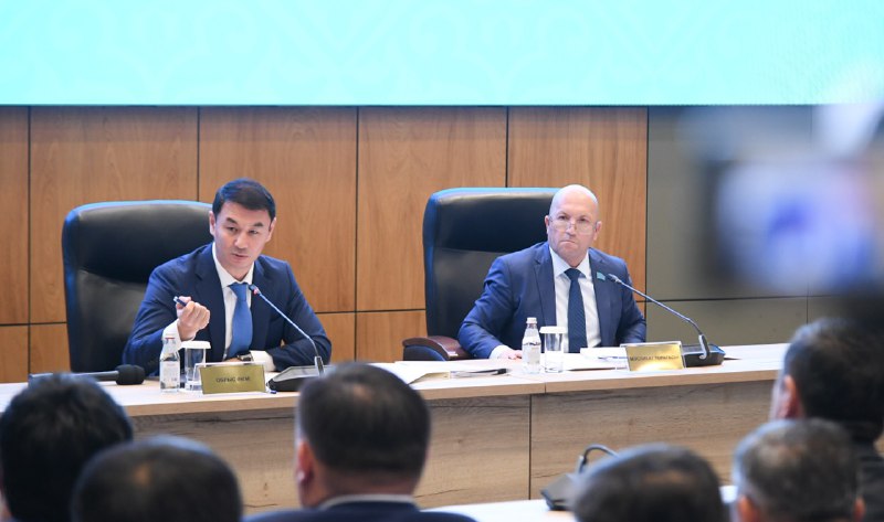 ТҮРКІСТАН ОБЛЫСТЫҚ МӘСЛИХАТЫНЫҢ КЕЗЕКТЕН ТЫС ҮШІНШІ СЕССИЯСЫ ӨТТІ