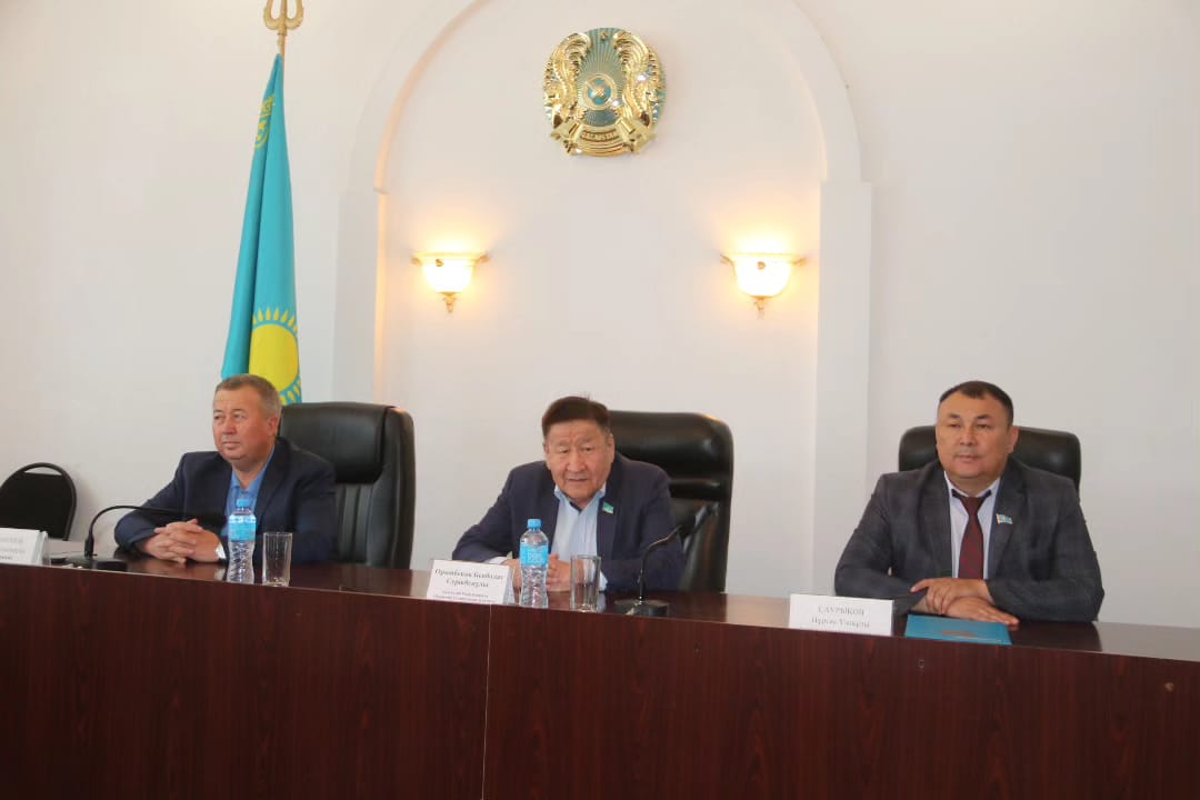 ҚР Парламенті Сенатының депутаты Мойынқұмда