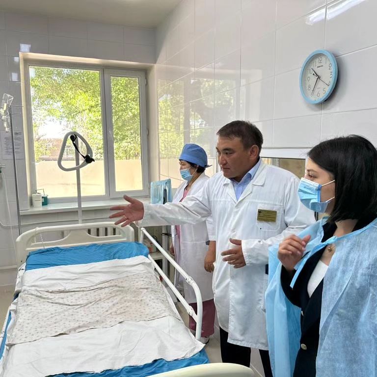 Халық қалаулысы жергілікті тұрғындармен жүздесіп, пікір алмасты