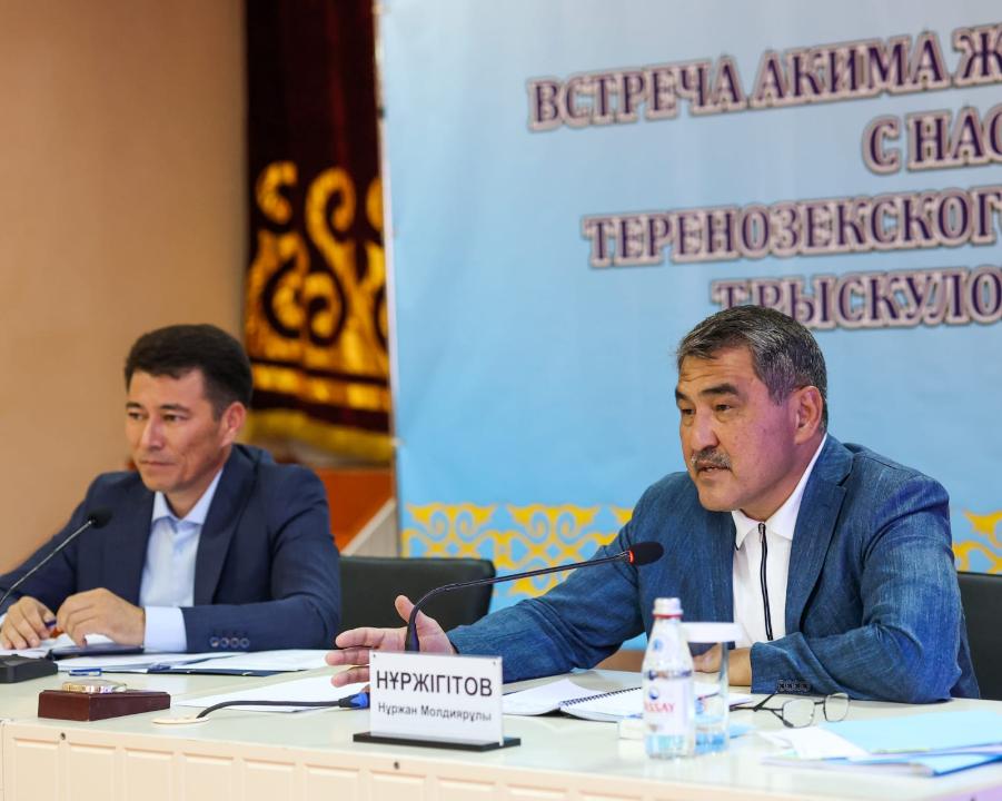 Облыс әкімі Тереңөзек ауылдық округі тұрғындарының мәселелерін тыңдады