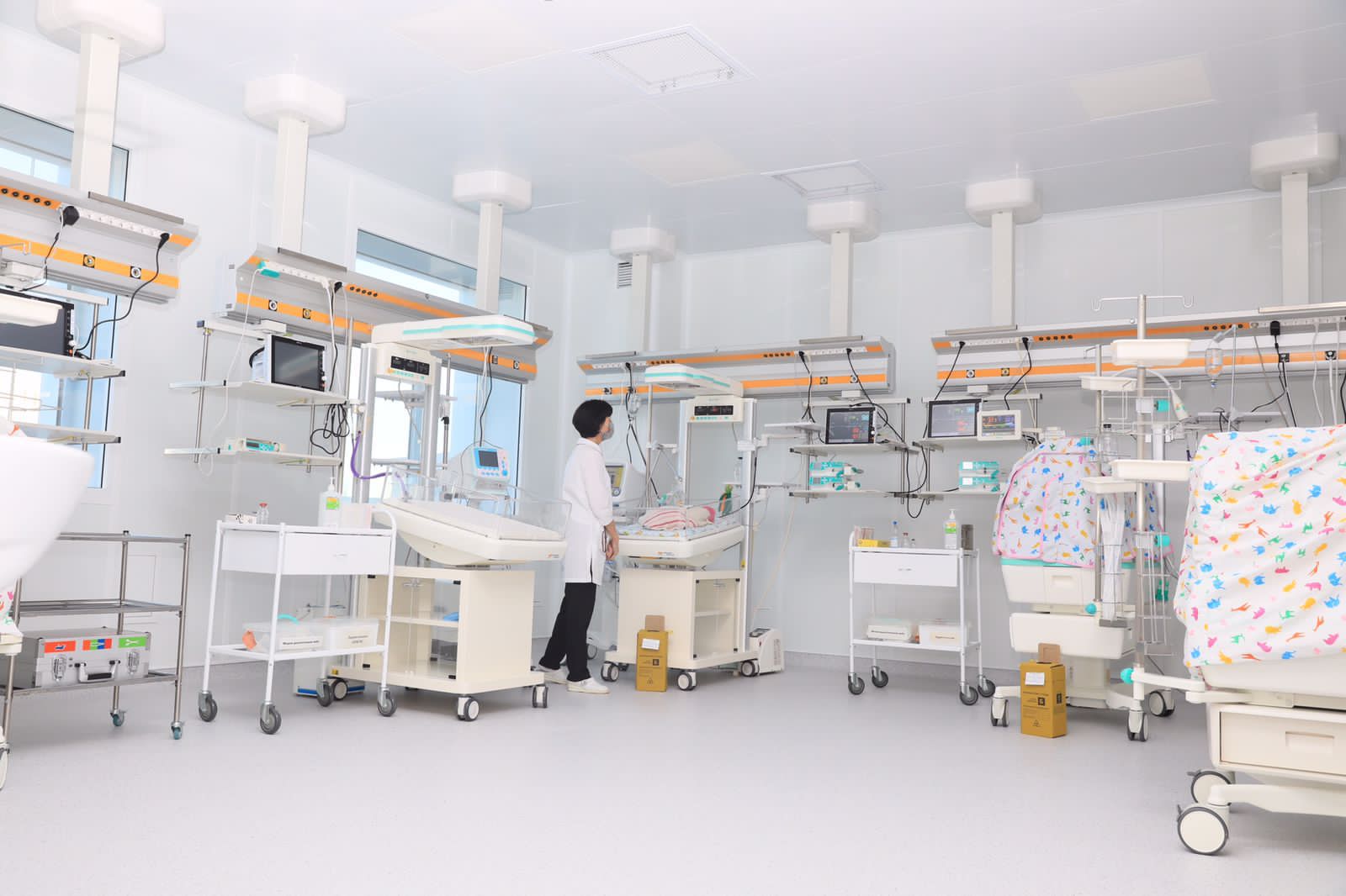 Ақтөбеде Тәуелсіздік күні қарсаңында бірегей перинаталды орталық ашылды