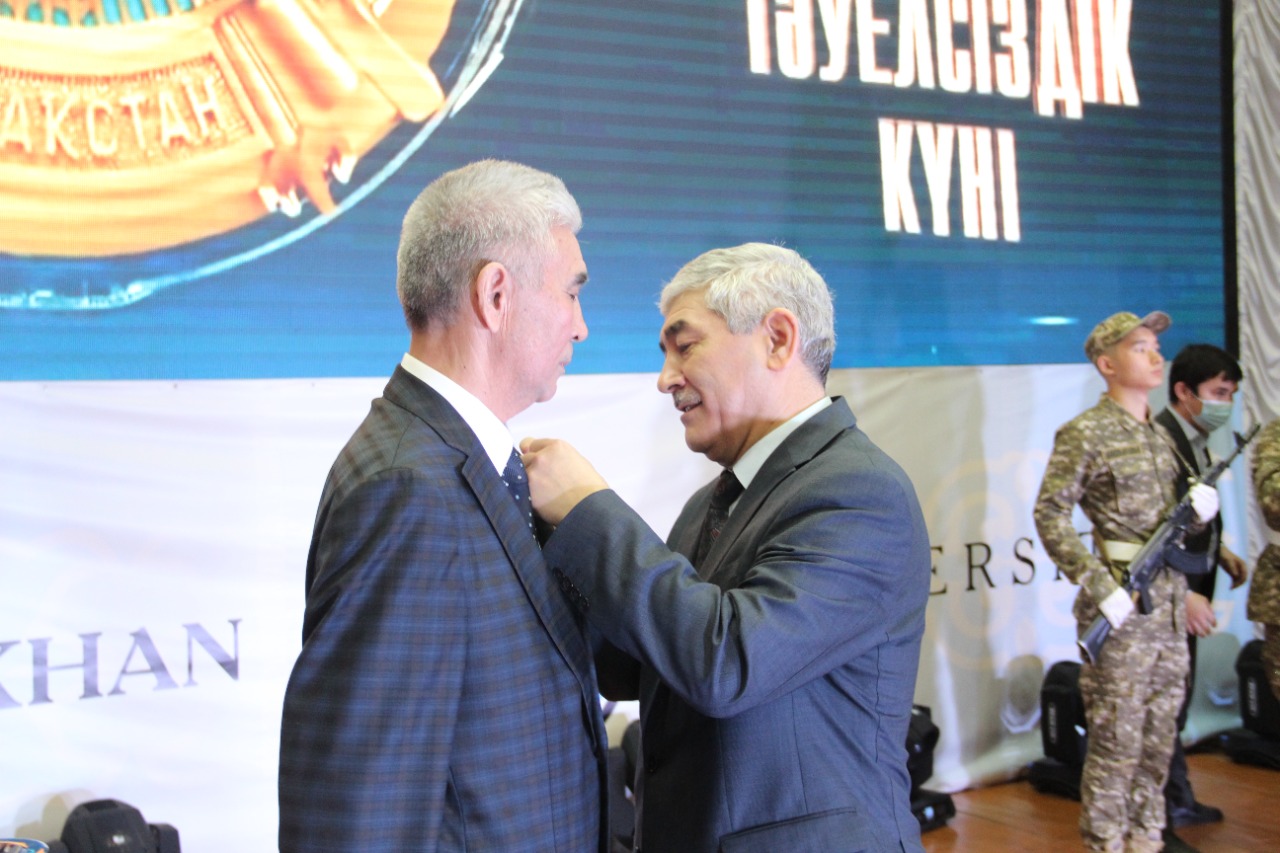  БҚО-дағы Жәңгір хан университетінде Тәуелсіздік мерекесі ұлықталды