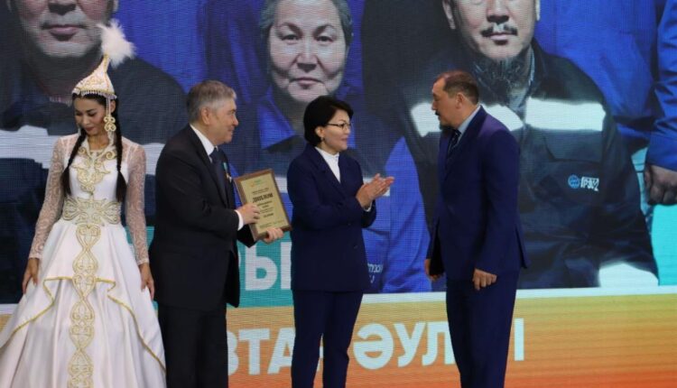 Астанада «Еңбек жолы» республикалық байқауының жеңімпаздары марапатталды   