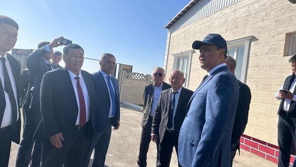 10 АВТОКӨЛІКТІҢ КІЛТІ ТАБЫСТАЛДЫ    