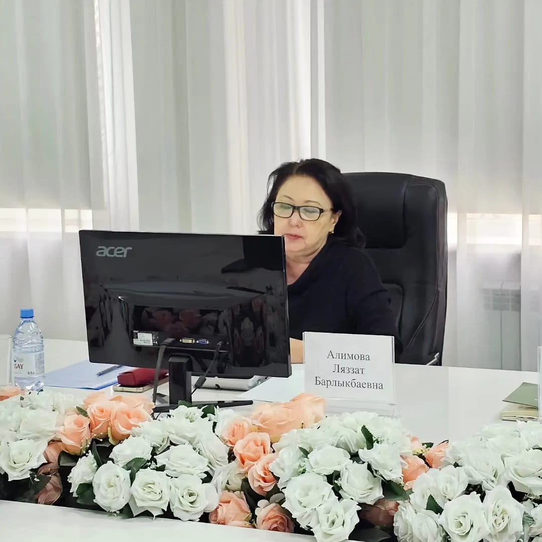 Медицина саласындағы бірқатар өзекті мәселелер талқыланды