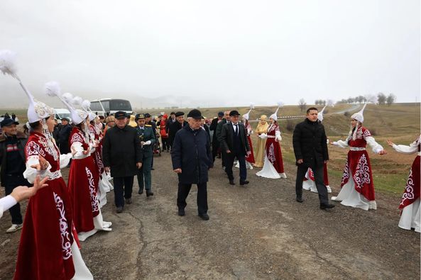 🇰🇿«Мен өз Отанымның патриотымын» Халық Қаһармандары мен Еңбек Ерлері Жуалы жерінде
