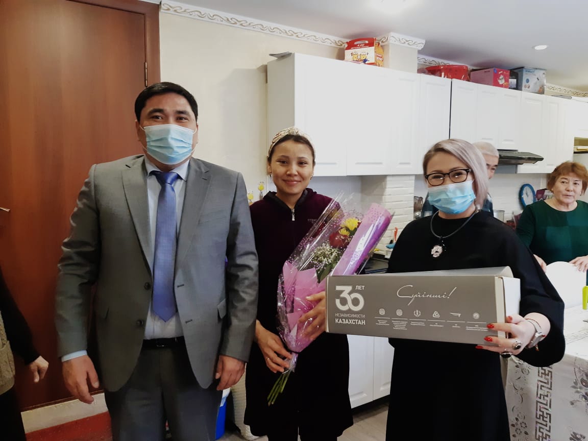 Шығыс Қазақстан облысында 99 нәрестеге «Сүйінші» сыйқорабы тарту етілді