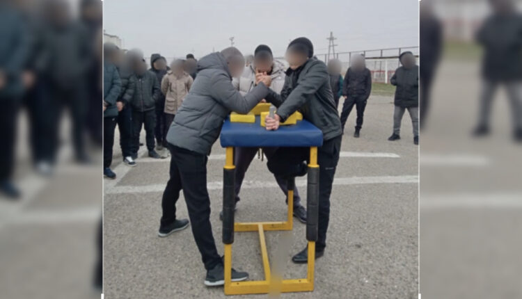 Жазасын өтеушілер өзара бақ сынасты
