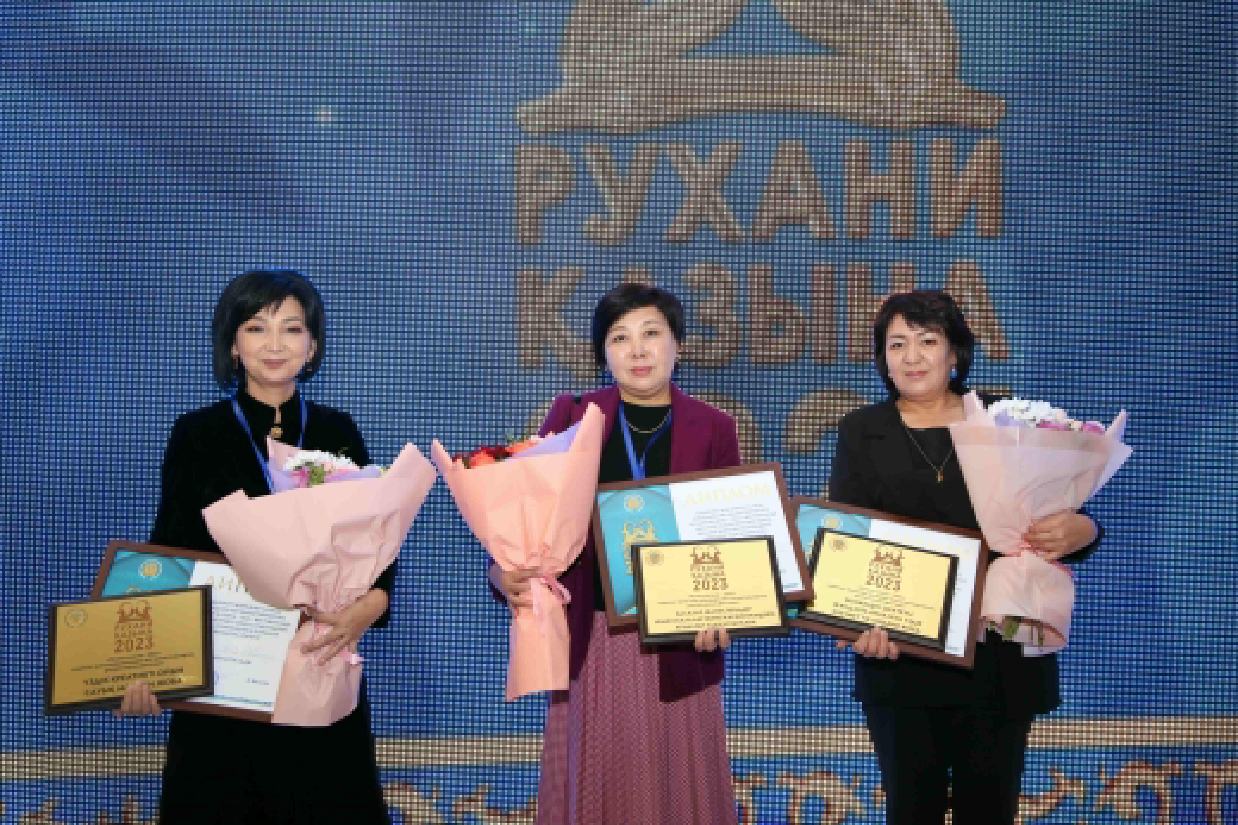 ⚜️ЖАМБЫЛДЫҚ МӘДЕНИЕТ ҚЫЗМЕТКЕРЛЕРІ РЕСПУБЛИКАЛЫҚ ФЕСТИВАЛЬДЕ 3 НОМИНАЦИЯ БОЙЫНША ЖЕҢІМПАЗ АТАНДЫ