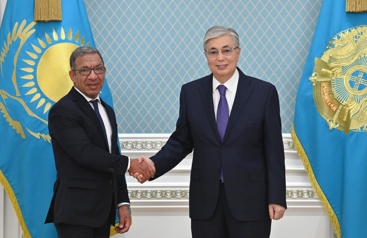 Президент президентке құрмет көрсетті