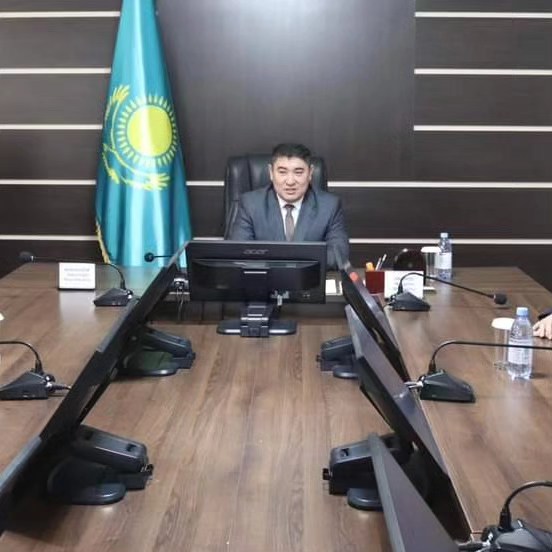 ПРОКУРАТУРА ҚЫЗМЕТКЕРЛЕРІНЕ ҚҰРМЕТ КӨРСЕТІЛД
