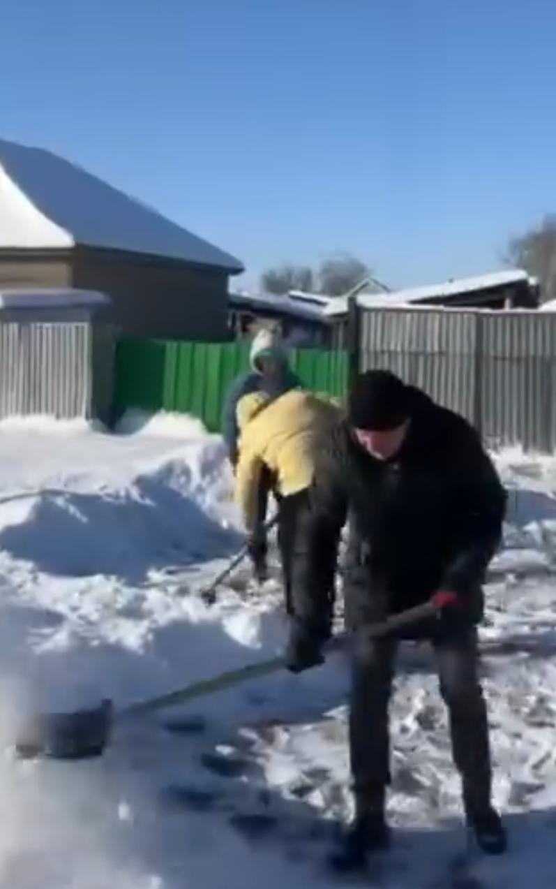 ҚАРДАН ТАЗАЛАУ ЖҰМЫСТАРЫ ТӘУЛІК БОЙЫ ЖҮРГІЗІЛУДЕ