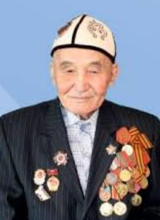 АРДАГЕРЛЕР АЗАЙЫП БАРА ЖАТЫР