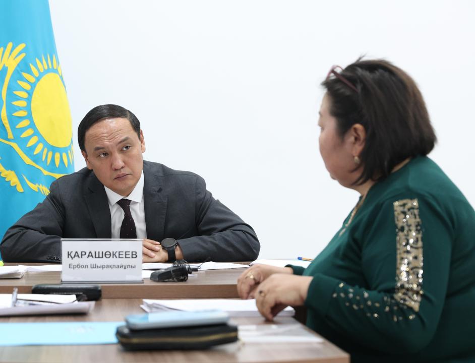 Облыс әкімі азаматтарды жеке қабылдады