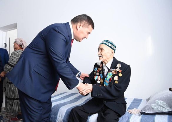 СЫР ӨҢІРІНДЕ СОҒЫС АРДАГЕРІНЕ ПӘТЕР ТАБЫСТАЛДЫ