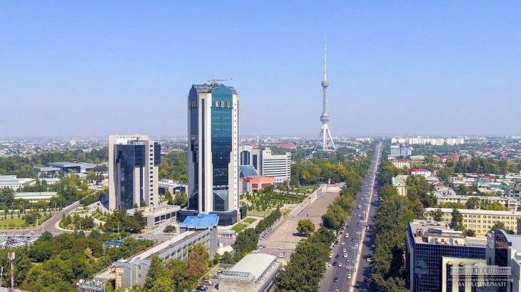 ӨЗБЕКСТАНДА САЯСИ РЕФОРМАЛАР БАЯУ ЖҮРІП ЖАТЫР