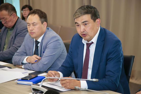 ТҮРКІСТАН ОБЛЫСЫНЫҢ ЖАСТАРЫ ҮШІН БИЫЛ АРНАУЛЫ ОҚУ ОРЫНДАРЫНА 15 500 ГРАНТ БӨЛІНЕДІ