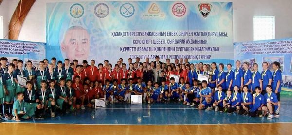 КӨГАЛДАҒЫ ХОККЕЙДЕН РЕСПУБЛИКАЛЫҚ ЖАРЫСТА САЙРАМДЫҚ ҚЫЗДАР КОМАНДАСЫ  III ОРЫНҒА ИЕ БОЛДЫ