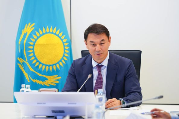 ДАРХАН САТЫБАЛДЫ ҚХА ЖАНЫНДАҒЫ ҚҰРЫЛЫМДАР МЕН ЭТНОМӘДЕНИ БІРЛЕСТІКТЕРДІҢ ЖЕТЕКШІЛЕРІМЕН КЕЗДЕСТІ