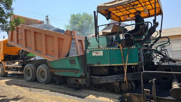 ТҮРКІСТАН: ЖЕТІСАЙДА ЖОЛДАРДЫҢ САПАСЫ ҚАТАҢ БАҚЫЛАУДА