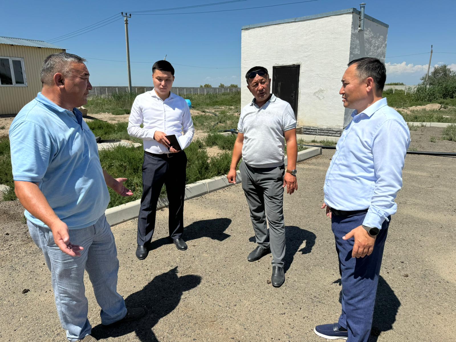 АУЫЛДАРДАҒЫ АХУАЛ БАҚЫЛАУДАН ТҮСПЕЙДІ