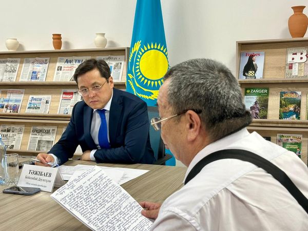 ТҮРКІСТАН: ОБЛЫС ӘКІМІНІҢ ОРЫНБАСАРЫ ТҰРҒЫНДАРДЫ ЖЕКЕ ҚАБЫЛДАП, ӨТІНІШ-ТІЛЕКТЕРІН ТЫҢДАДЫ