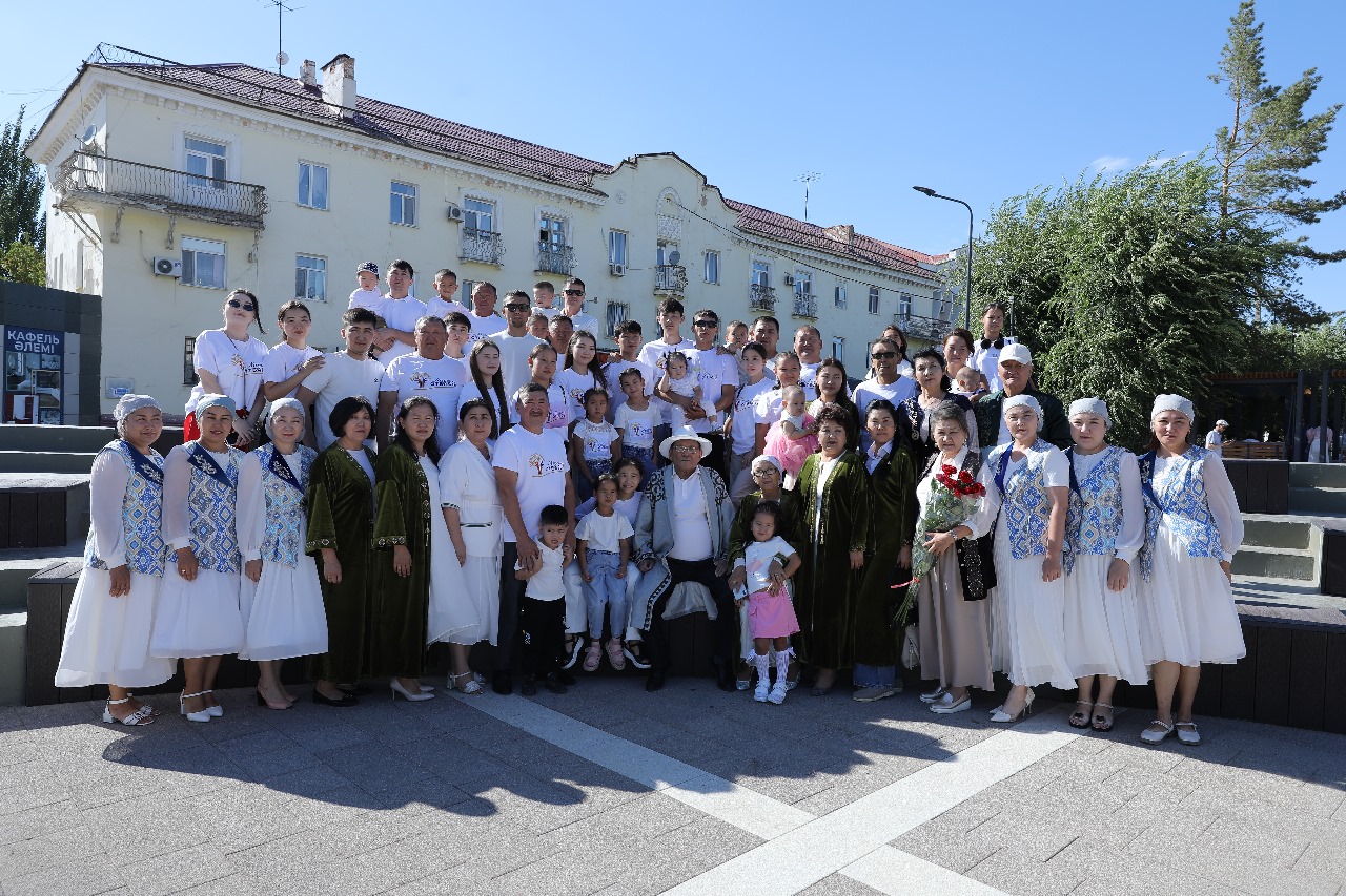 Қыдырпатшаевтар отбасы  бас бәйгені иемденді