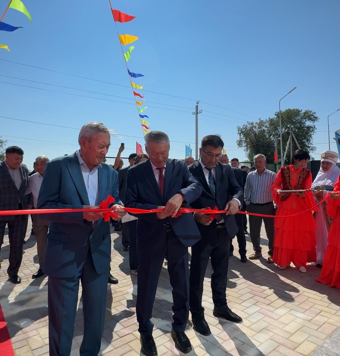 Маятас ауылында жаңа білім ордасы оқушыларға есігін айқара ашты