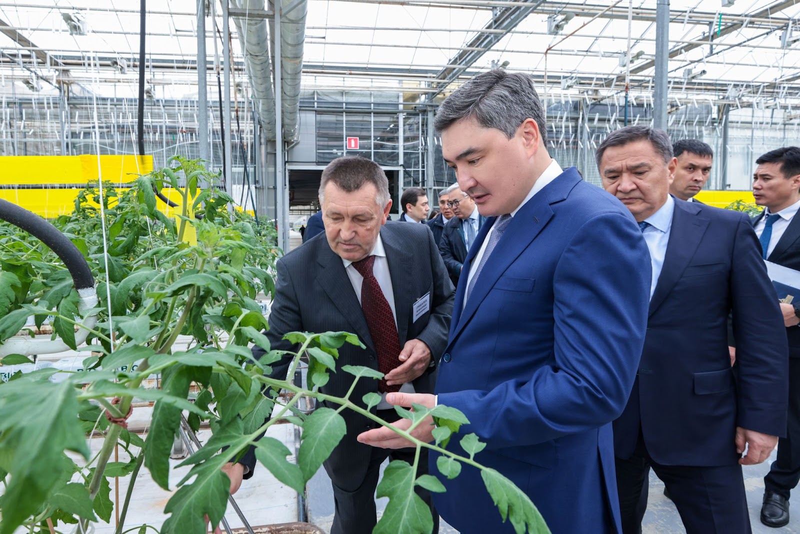 АӨК және машина жасау: Олжас Бектенов Степногорск моноқаласының экономикасын әртараптандырумен танысты 