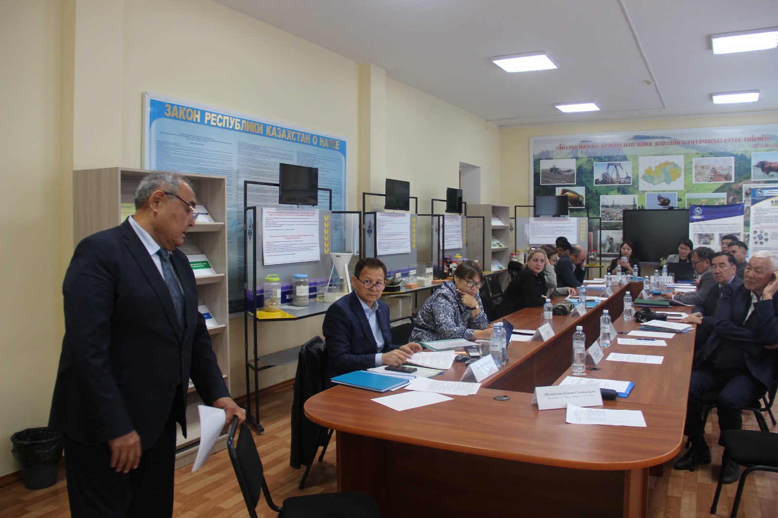 Ғалымдар мал азығының құнарлы болуына алаңдаулы