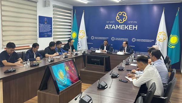 ШЕТЕЛДІК ИНВЕСТОРЛАР АУЫЛ ШАРУАШЫЛЫҒЫ САЛАСЫН ДАМЫТУҒА ҮЛЕС ҚОСУҒА НИЕТТІ
