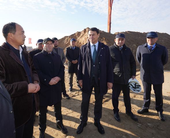 ТҮРКІСТАНДА 2 МЫҢНАН АСА ЖҰМЫС ОРНЫ ҚҰРЫЛАТЫН МАҚТА АГРОӨНЕРКӘСІПТІК КЕШЕНІНІҢ ҚҰРЫЛЫСЫ БАСТАЛДЫ