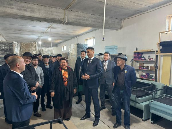  САУРАНДА ЖЫЛЫНА 2 МЫҢҒА ЖУЫҚ ЖҰМСАҚ ЖИҺАЗ ШЫҒАРАТЫН ЦЕХ АШЫЛДЫ