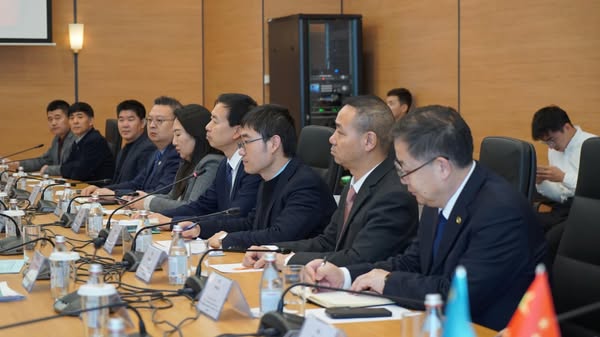 ТҮРКІСТАН: ШЕТЕЛДІК ИНВЕСТОРЛАРМЕН G2В ФОРМАТЫНДА КЕЗДЕСУ ӨТТІ