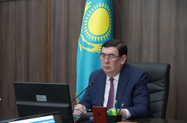 ХАЛЫҚПЕН КЕРІ БАЙЛАНЫС ТИІМДІ ӘРІ АШЫҚ БОЛУ КЕРЕК