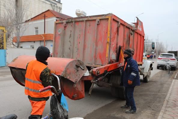 ТҮРКІСТАНДА ЖАЛПЫҚАЛАЛЫҚ СЕНБІЛІК ӨТТІ