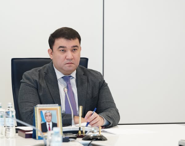 ТҰРҒЫНДАР ЖЕКЕ ҚАБЫЛДАУДА МАҢЫЗДЫ МӘСЕЛЕЛЕРДІ КӨТЕРДІ