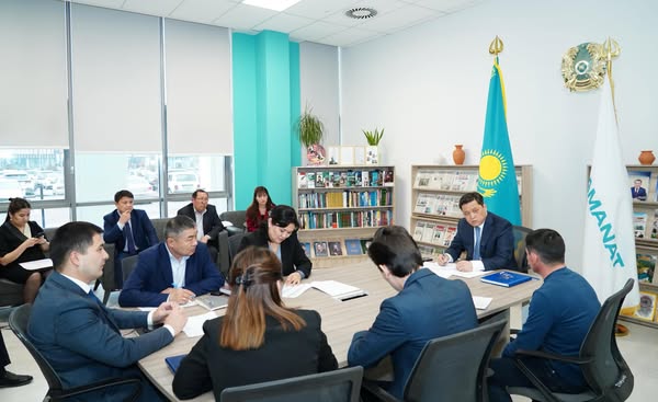 ЖЕКЕ ҚАБЫЛДАУДА ӨЗЕКТІ МӘСЕЛЕЛЕР КӨТЕРІЛДІ