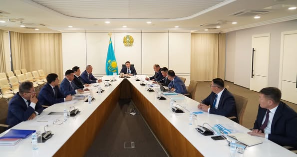 ТҮРКІСТАН: ЖЕДЕЛ МЕДИЦИНАЛЫҚ ЖӘРДЕМ ҚЫЗМЕТІНДЕГІ МӘСЕЛЕЛЕР ШЕШІМІН ТАБУДА 