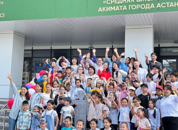 ЖАЗҒЫ ЛАГЕРЬДЕ РОБОТ ЖҮР