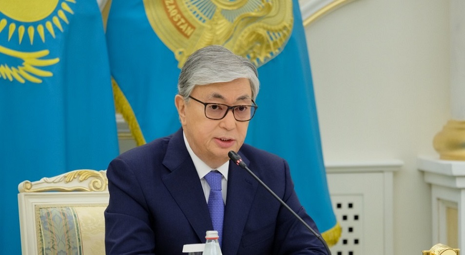 Халық Тоқаевқа сеніп отыр