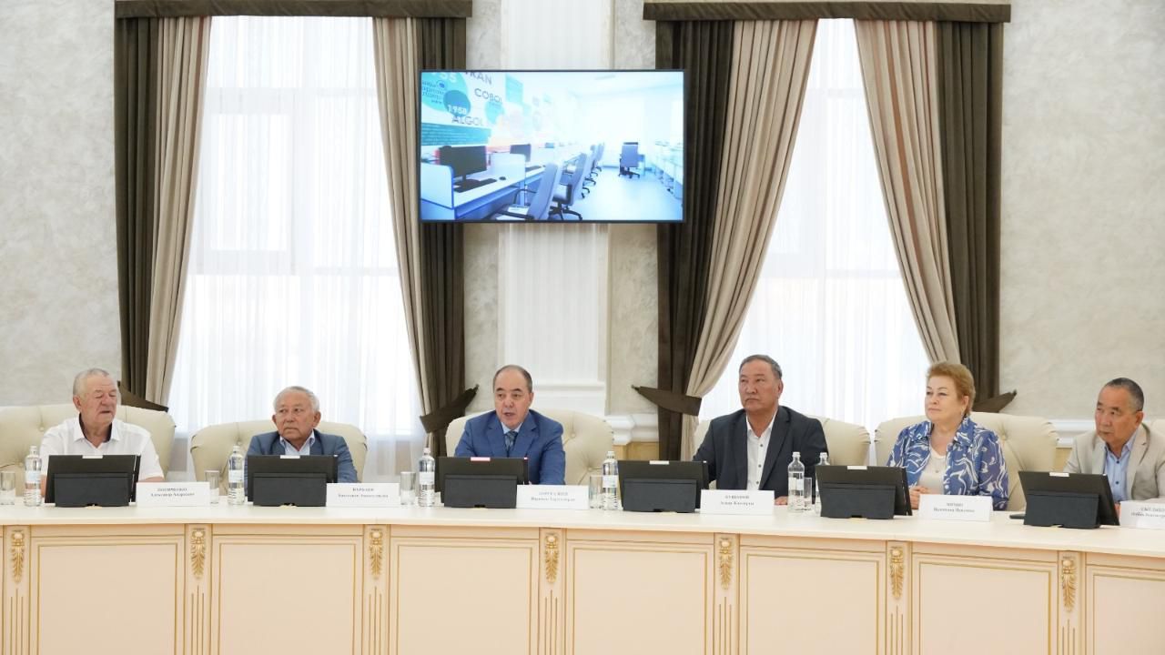 Құрылысшыларға құрмет  көрсетілді
