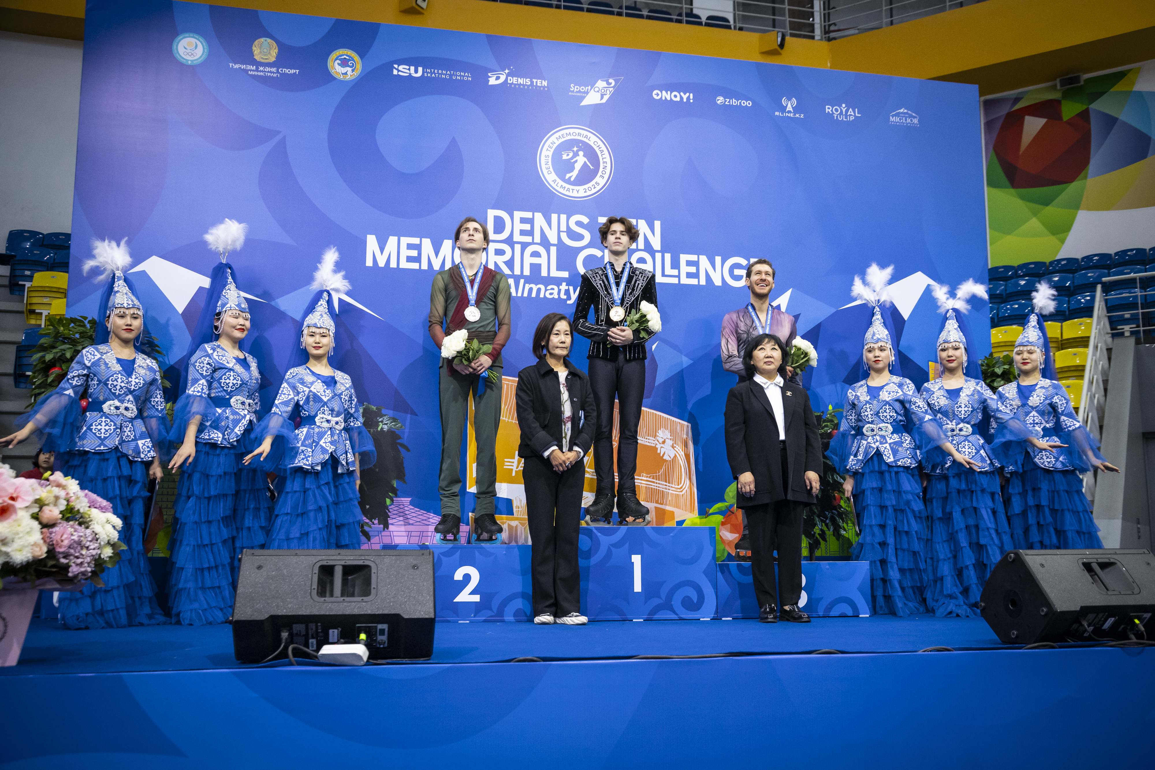 Denis Ten Memorial Challenge 2025 турнирінің жеңімпазы Михаил Шайдоров: бес төрттік секіру, ерекше каскад және Алтматы мұзындағы жеңіс салтанаты  