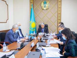 Сенатта сыртқы мемлекеттік қарыздар мәселесі талқыланды