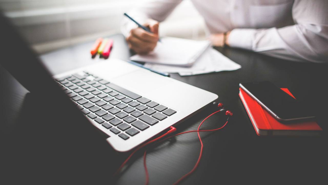 «Жеке және заңды тұлғалардың өтініштерінің қаралуы»