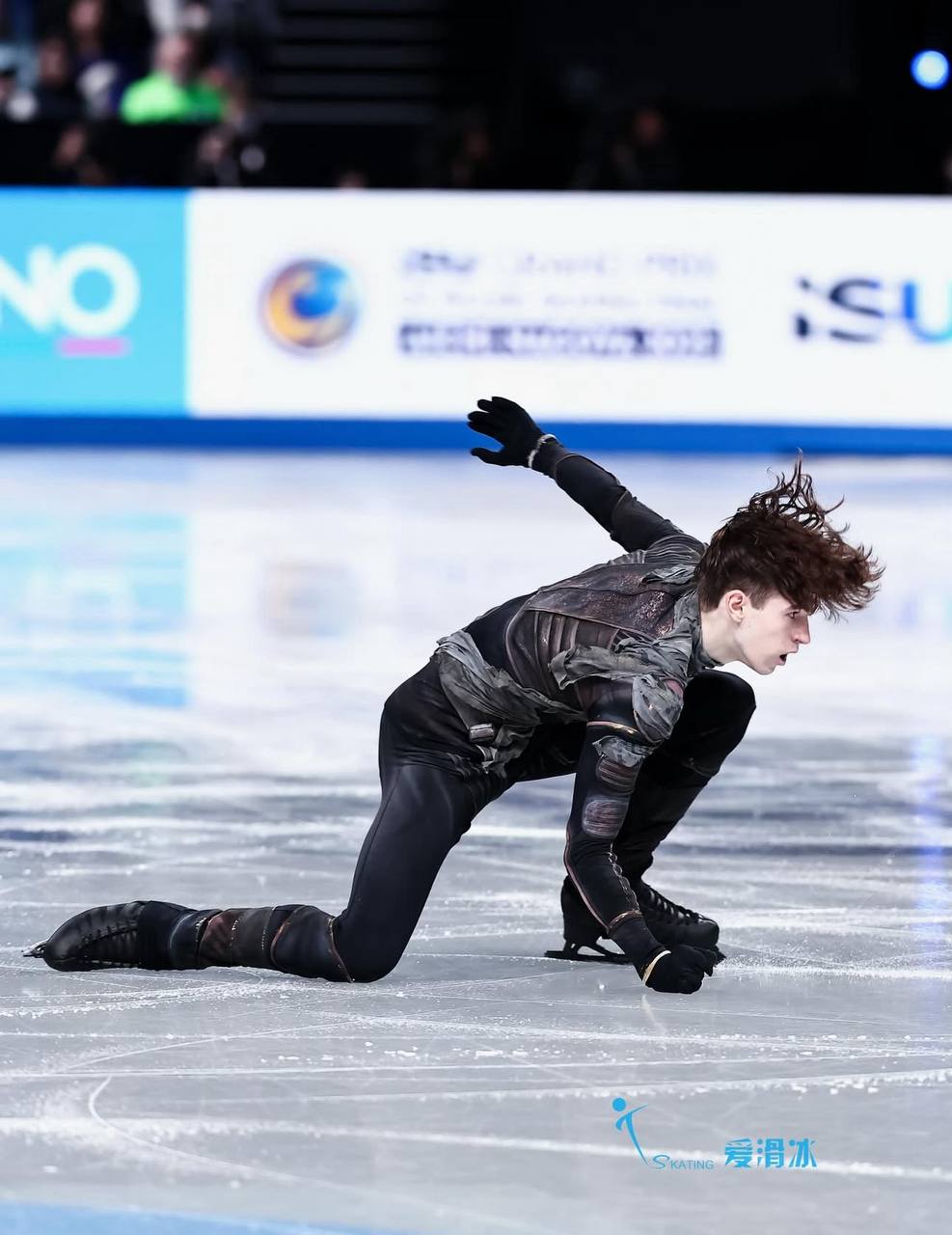 Михаил Шайдоров Жапонияның Нагоя қаласында өткен 2025 жылғы ISU Гран-при финалында бақ сынады
