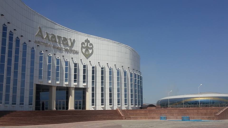 «Алатау» дәстүрлі өнер театры: Ұлттық өнерді жаңғыртқан тұлғалар мен жаңа буын сабақтастығы»