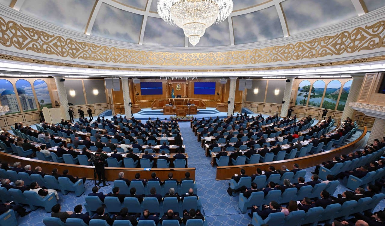 ЕЛ ІРГЕСІ БҮТІН БОЛСА, ТҮТІН ДЕ ТҮЗУ ШЫҒАДЫ